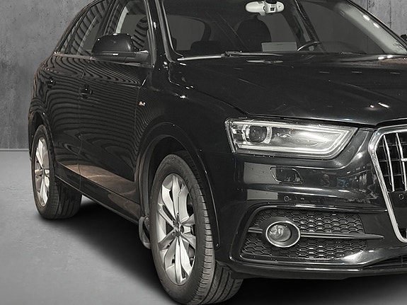 Audi Q3 5 of 26