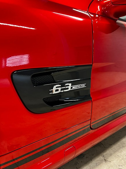 Mercedes-Benz SL63 7 of 23