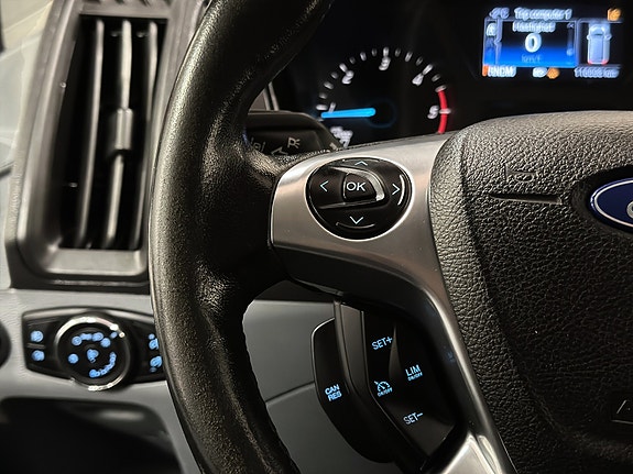 Ford Transit 13 of 30