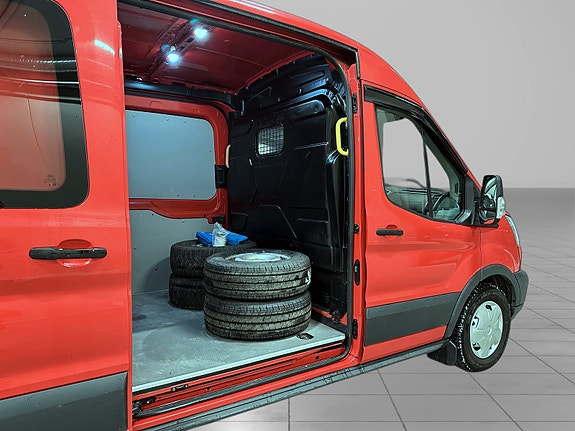Ford Transit 30 of 30