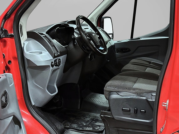 Ford Transit 10 of 30
