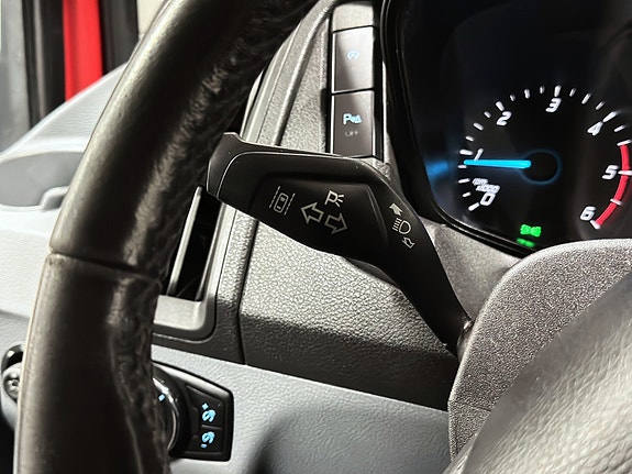 Ford Transit 26 of 30