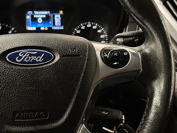Ford Transit 14 of 30
