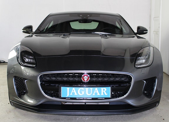 Jaguar F-TYPE 2 of 21