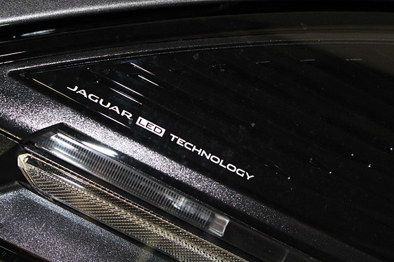 Jaguar F-TYPE 4 of 21
