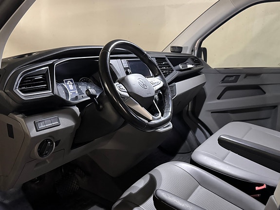 Volkswagen Transporter 16 of 29