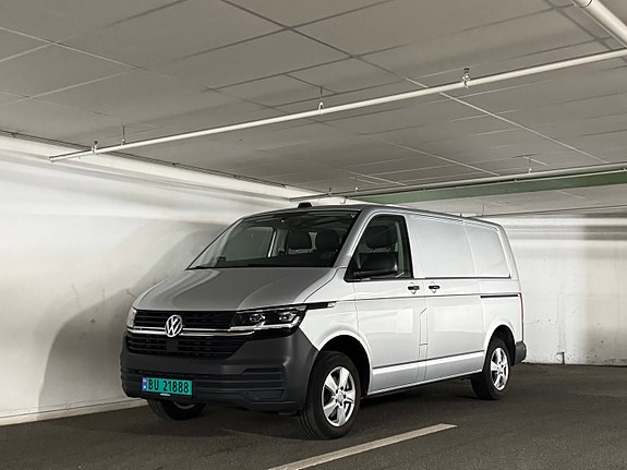 Volkswagen Transporter 2 of 29