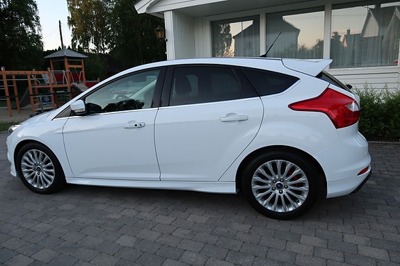 Ford Focus 14 of 30