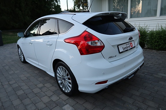 Ford Focus 8 of 30