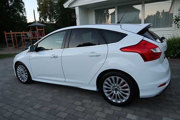 Ford Focus 11 of 30