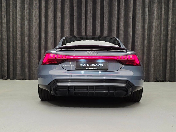Audi e-tron GT 6 of 30