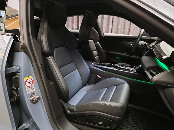 Audi e-tron GT 14 of 30
