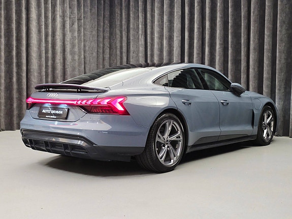 Audi e-tron GT 7 of 30