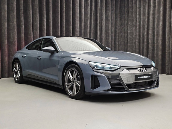 Audi e-tron GT 9 of 30