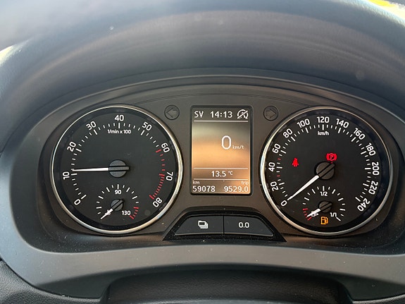Skoda Rapid Spaceback 14 of 19