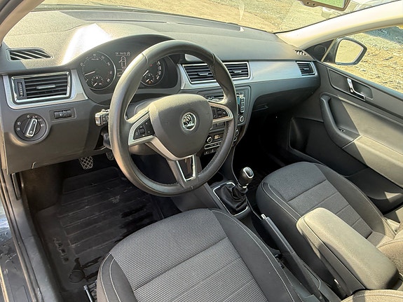 Skoda Rapid Spaceback 11 of 19