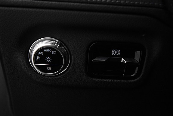 Mercedes-Benz EQS450 30 of 30