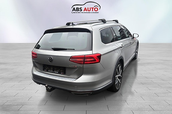 Volkswagen Passat Alltrack 6 of 26