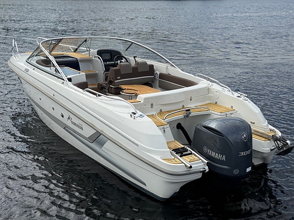 Yamarin 79 DC -285 Timer, Ankervinsj,varmer,baugthruster, Yamaha F300, Skipsreg. 8 of 30