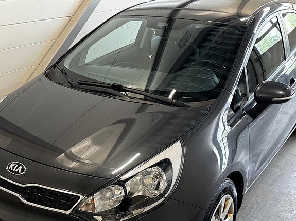 Kia Rio 3 of 30