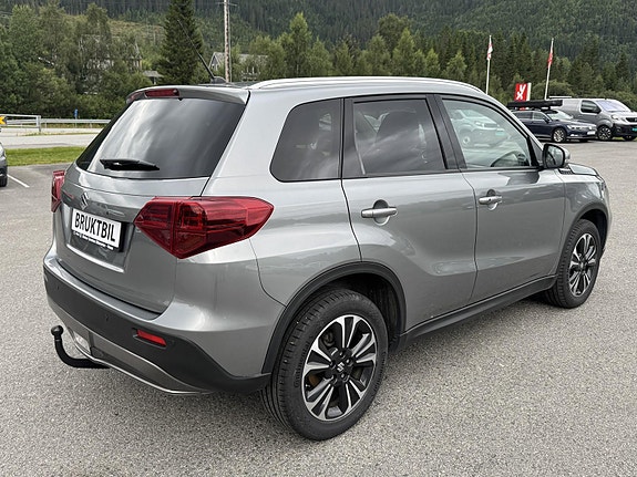 Suzuki Vitara 5 of 25