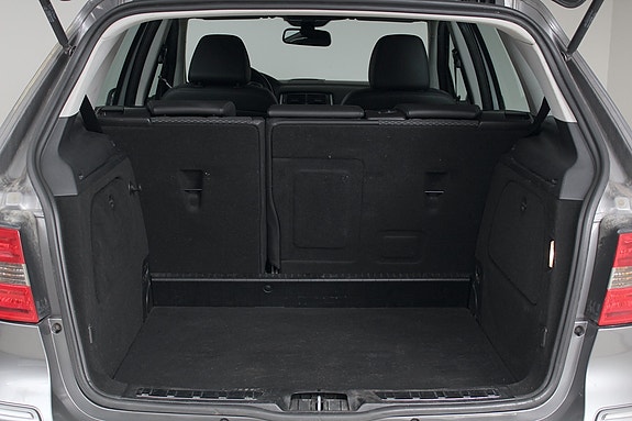 Mercedes-Benz B180 17 of 22