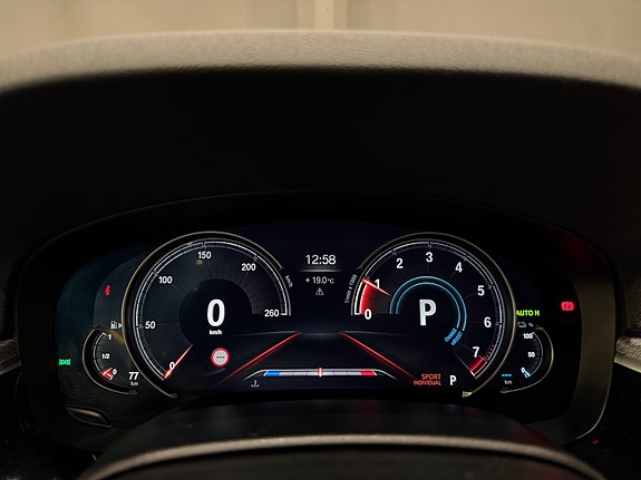 BMW 530e 25 of 30