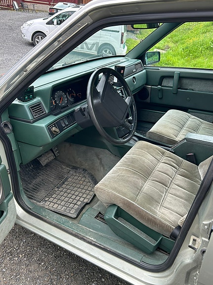 Volvo 760 10 of 13