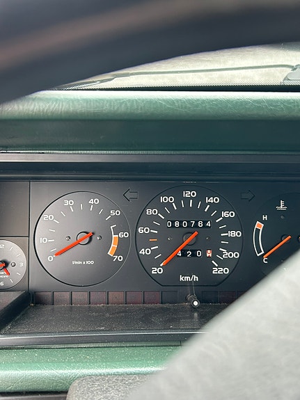 Volvo 760 9 of 13