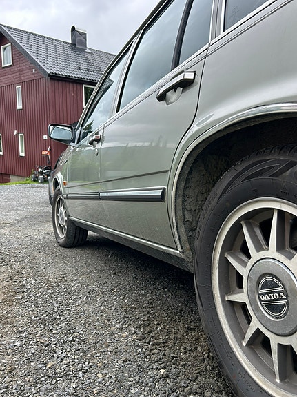 Volvo 760 4 of 13