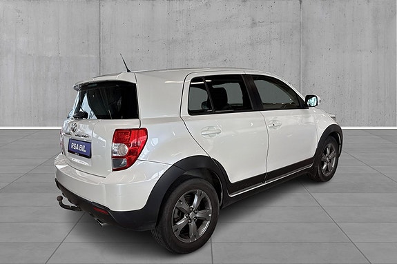 Toyota Urban Cruiser 8 of 24
