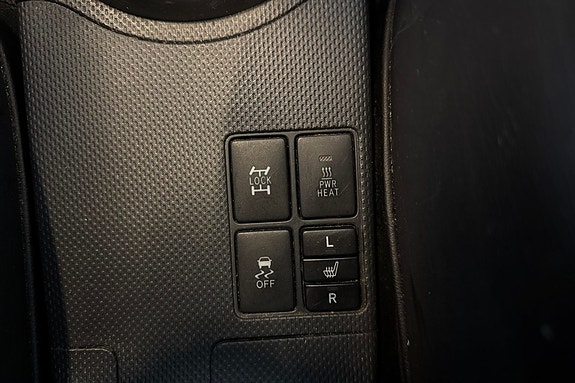 Toyota Urban Cruiser 15 of 24
