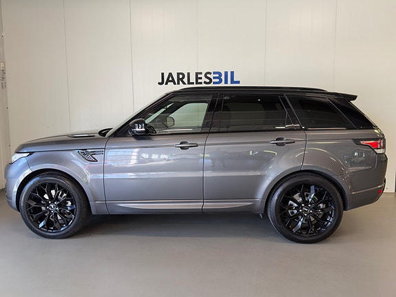 Land Rover Range Rover Sport 18 of 30