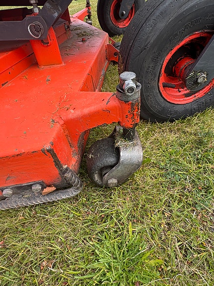 Kubota ZD326 Zero turn - Diesel! 16 of 17