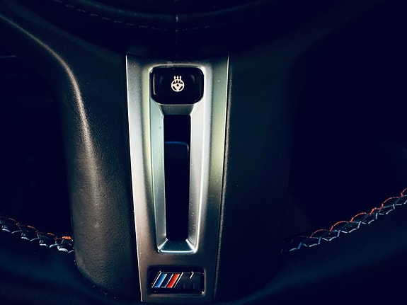 BMW i4 19 of 30