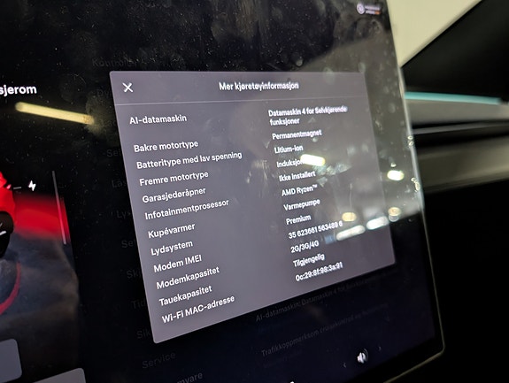 Tesla Model Y 15 of 25