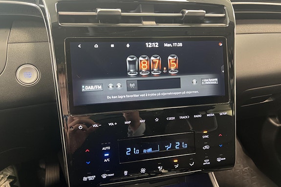 Hyundai Tucson 13 of 27