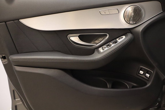 Mercedes-Benz GLC350 e 25 of 30