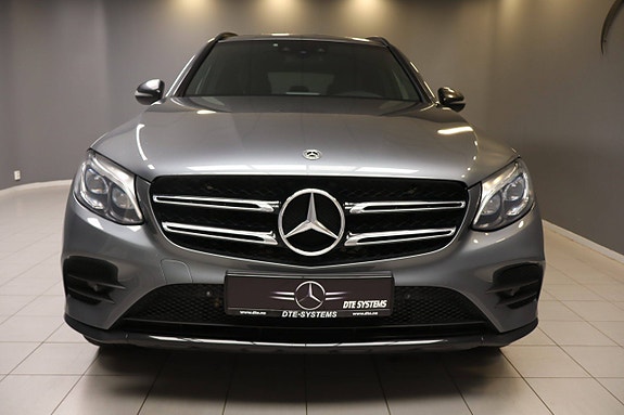 Mercedes-Benz GLC350 e 6 of 30