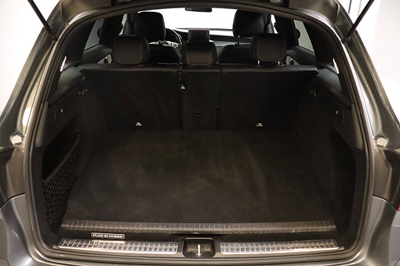 Mercedes-Benz GLC350 e 8 of 30