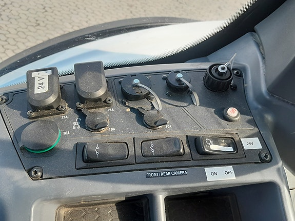 Valtra T235 Direct. GPS/ autostyring klargjort. 2022, kr 1 449 000,-