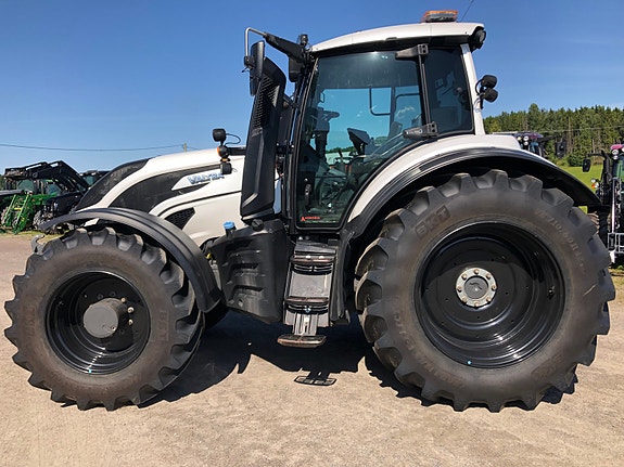Valtra T235 Direct. GPS/ autostyring klargjort. 2022, kr 1 449 000,-