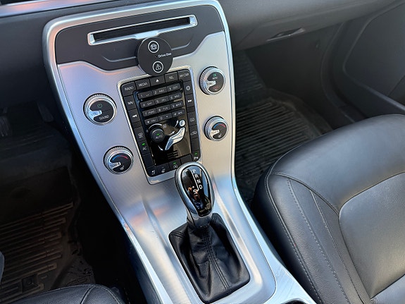 Volvo V70 15 of 23