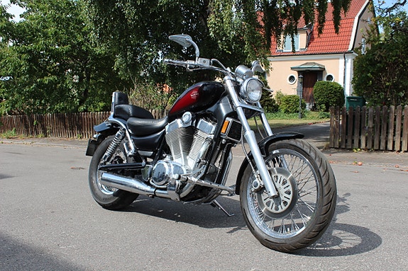 Suzuki INTRUDER 3 of 22