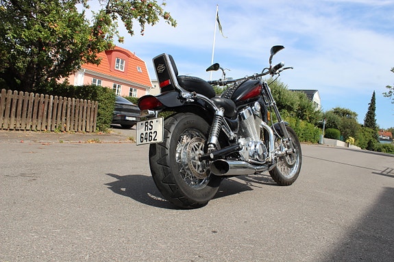 Suzuki INTRUDER 10 of 22