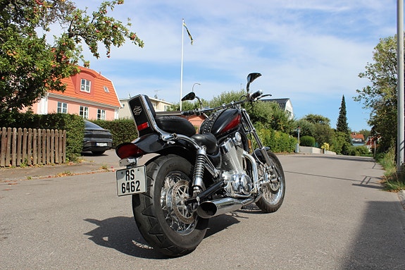 Suzuki INTRUDER 7 of 22
