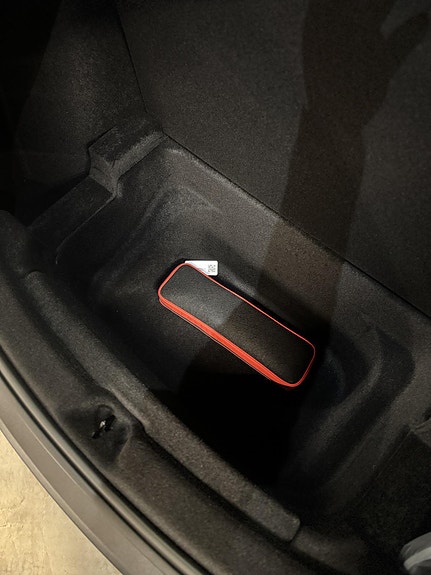 Tesla Model Y 29 of 30