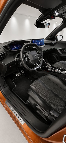 Peugeot 2008 9 of 25