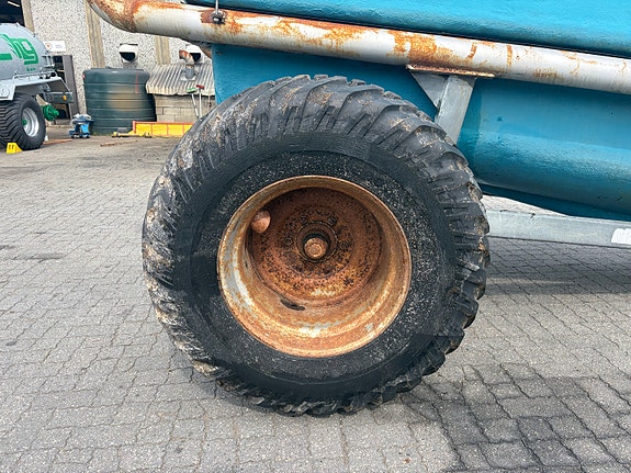 Reime Gjødselvogn 4000L 5 of 11