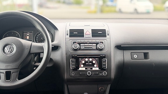 Volkswagen Touran 22 of 24